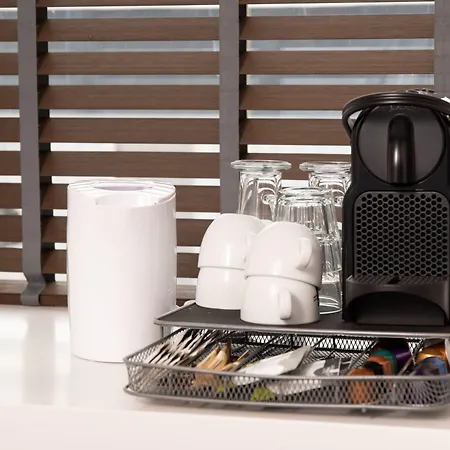 House Of Tulips 3* ヒルレーゴム