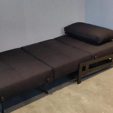 House Of Tulips فندق